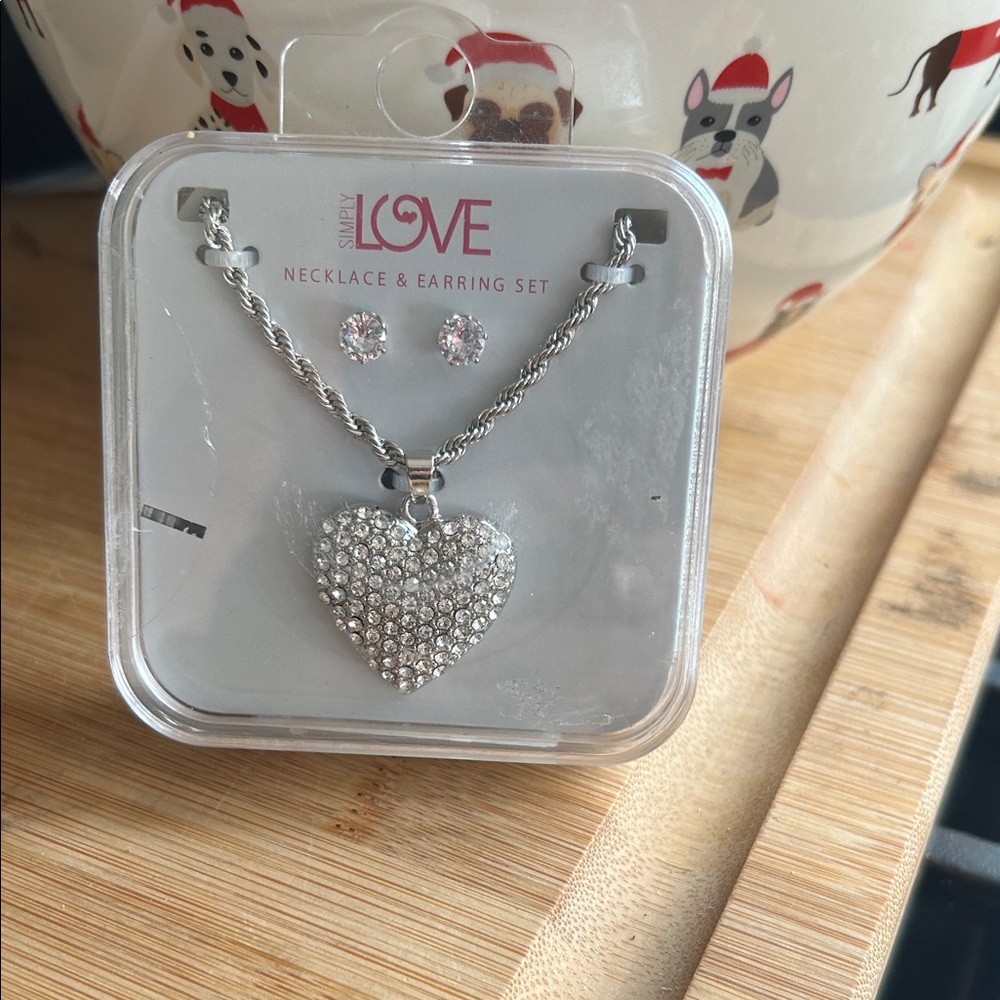 Silver Necklace & Earring Set